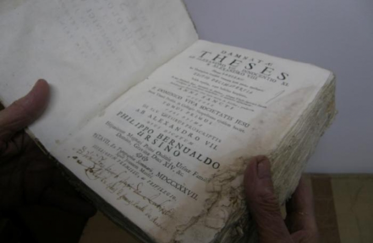 Convento dei frati minori di S. Anna a Capodistria - Biblioteca